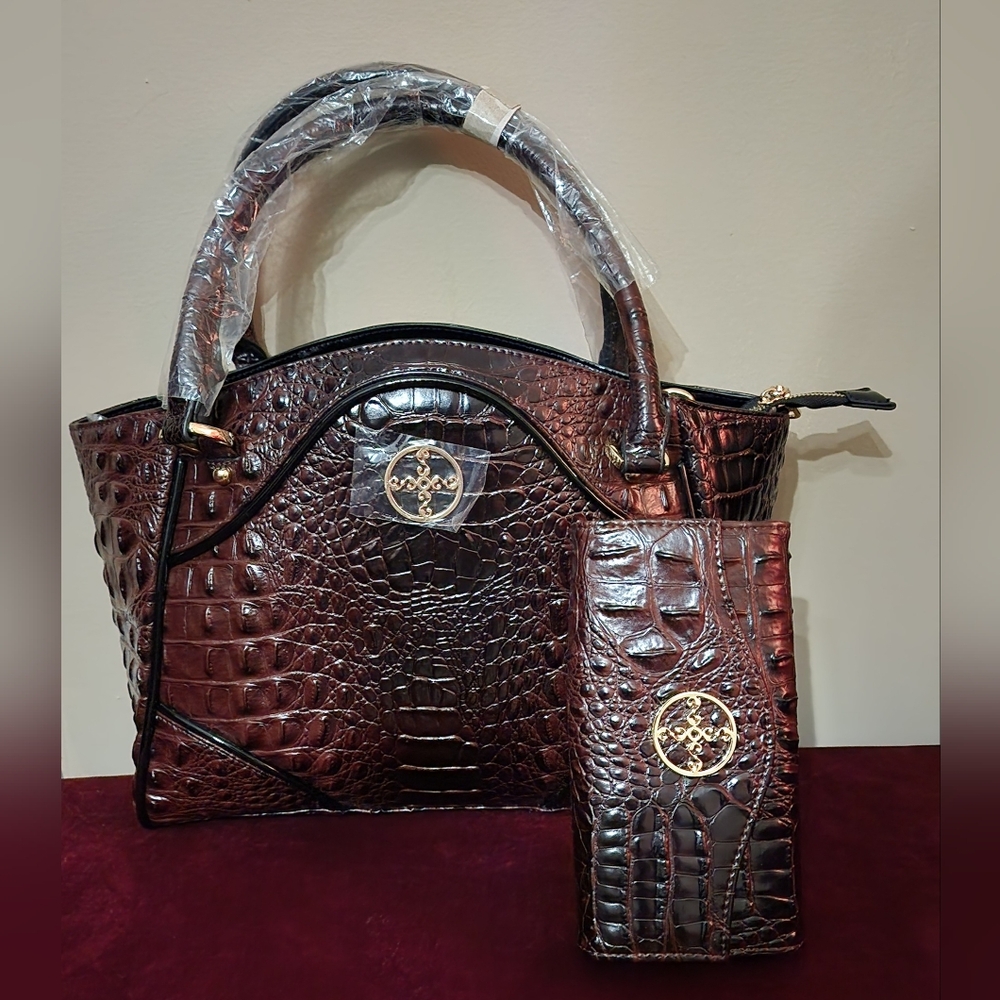 Stauer Avalon Crocodile-Embossed Handbag with wallet